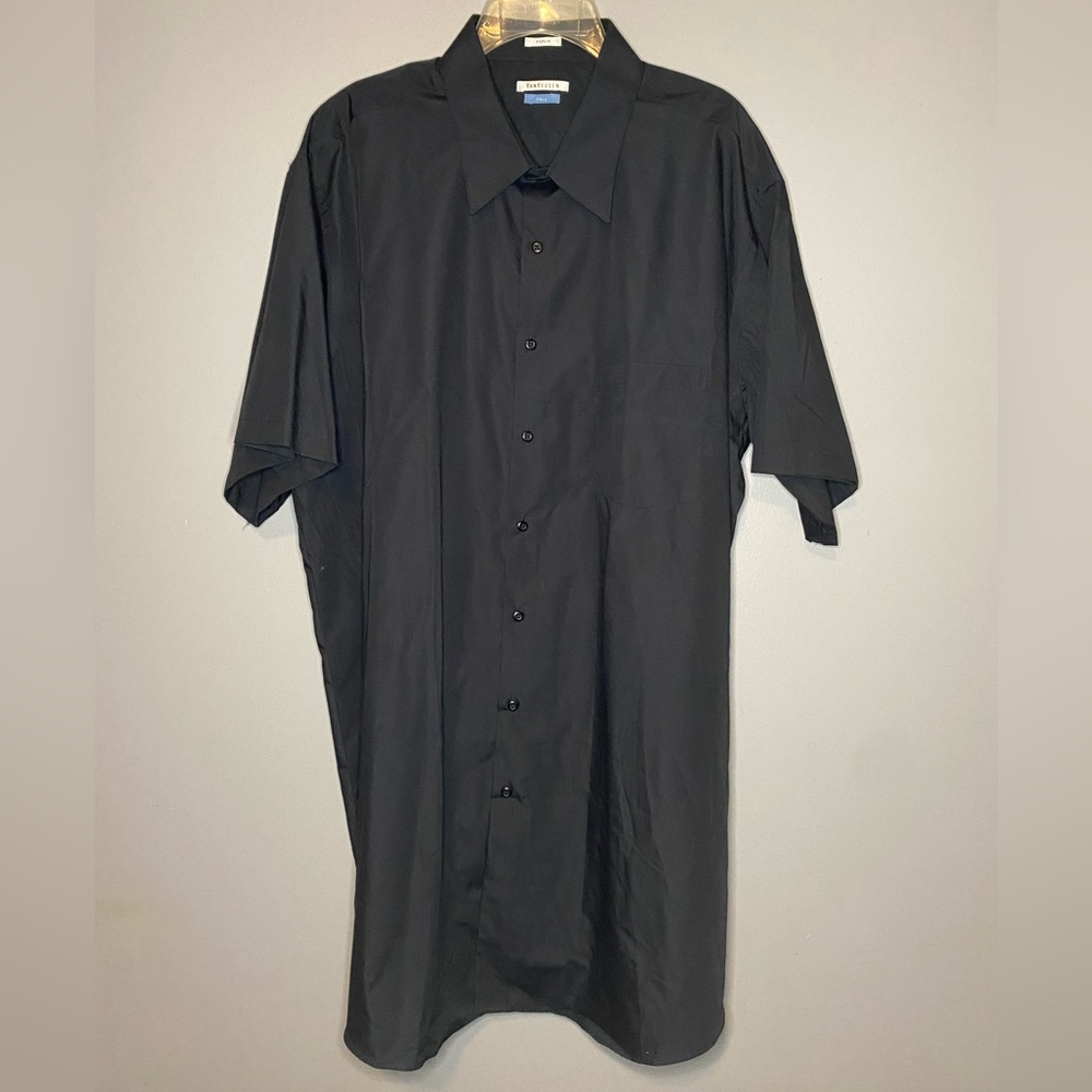 Black Van Heusen Tall Button-Up Shirt